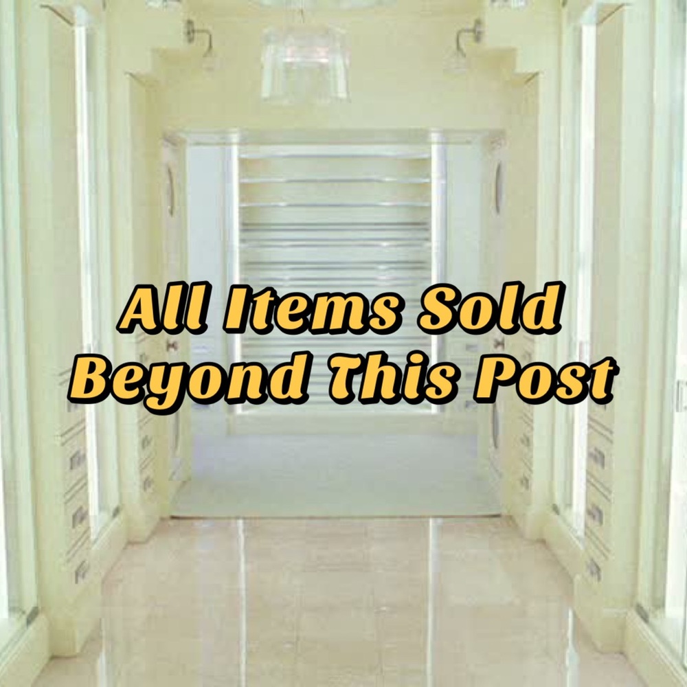 SOLD ✌🏽